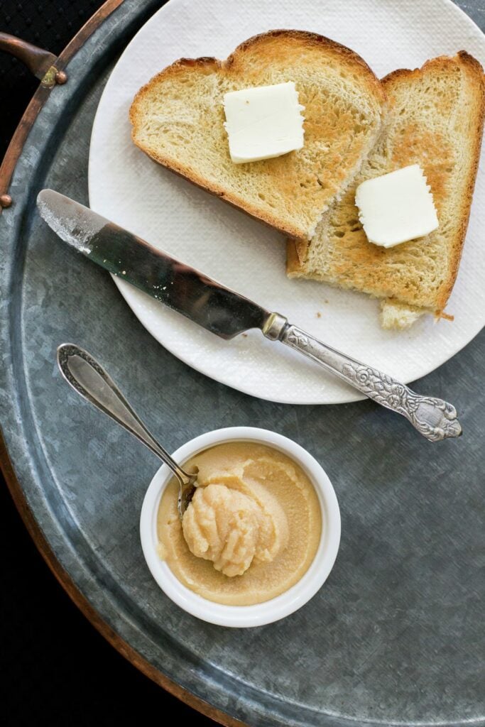 Homemade Dulce de Leche Manjar Blanco