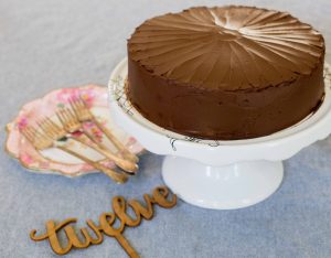 Torta Alfajor Chocolate Cake