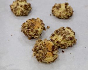 Baked walnut cookies.