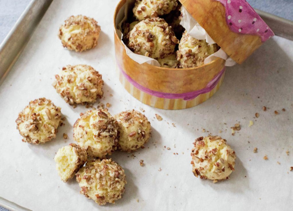 Chilean Walnut Cookies