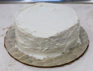 Cake covered on cream