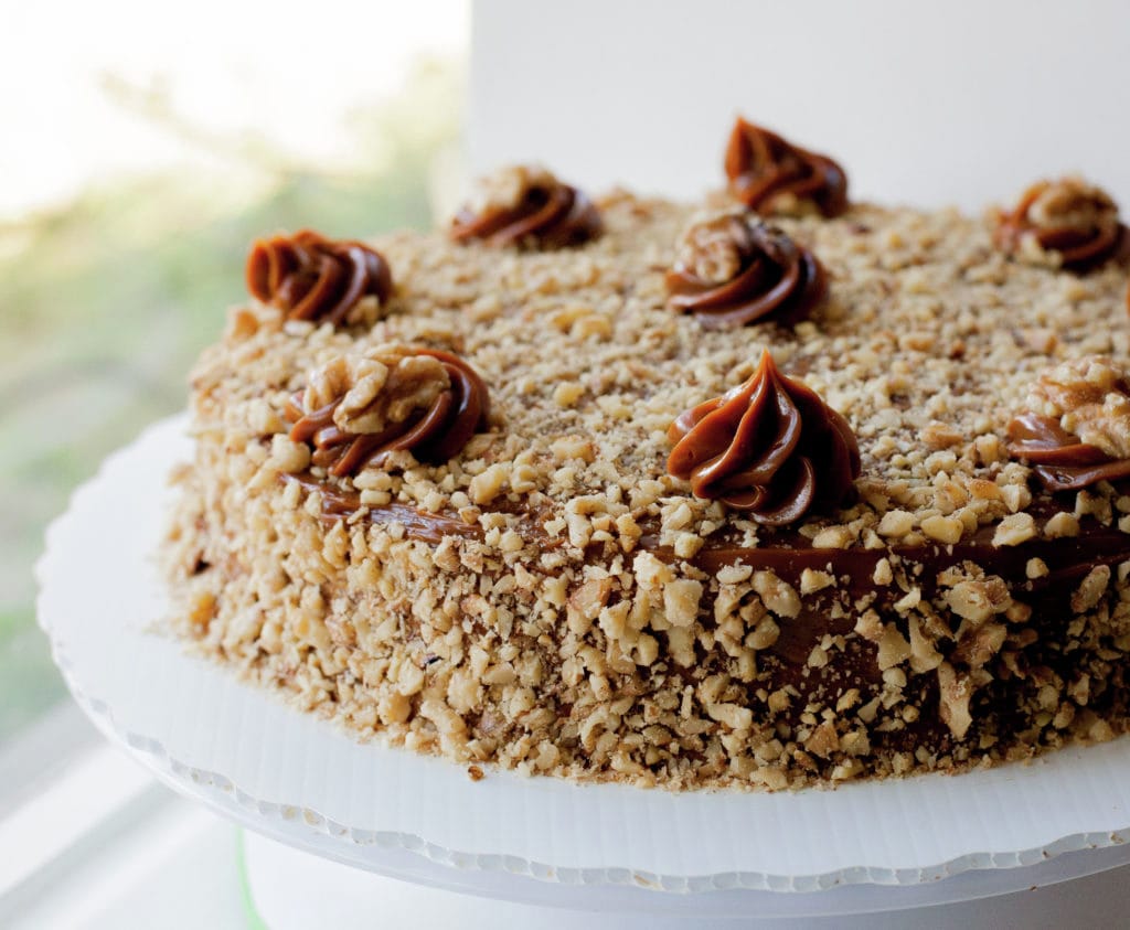 Torta Manjar Nuez Dulce de Leche Walnut Cake - Pilar&amp;#39;s Chilean Food ...