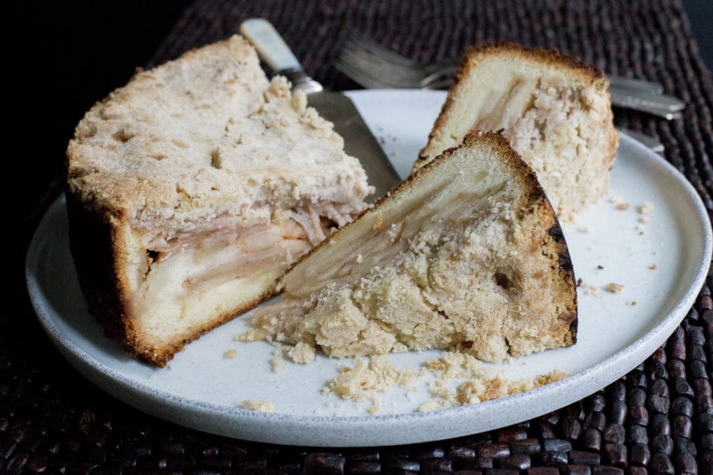 Apple Kuchen with Crumbs