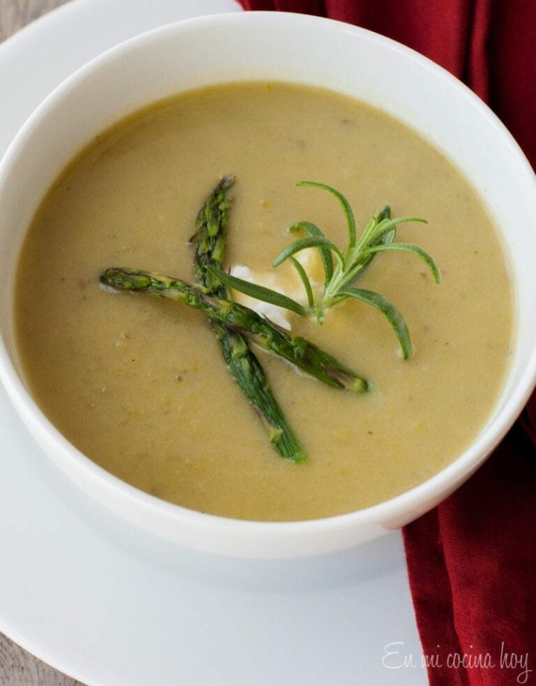 Cream of Asparagus Soup Crema de Espárragos