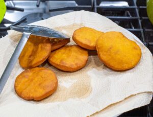 Sopaipillas over paper towels