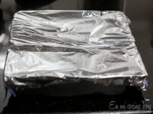 Kuchen covered with aluminum foil