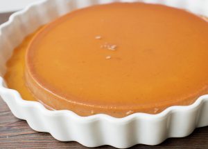 Lucuma flan