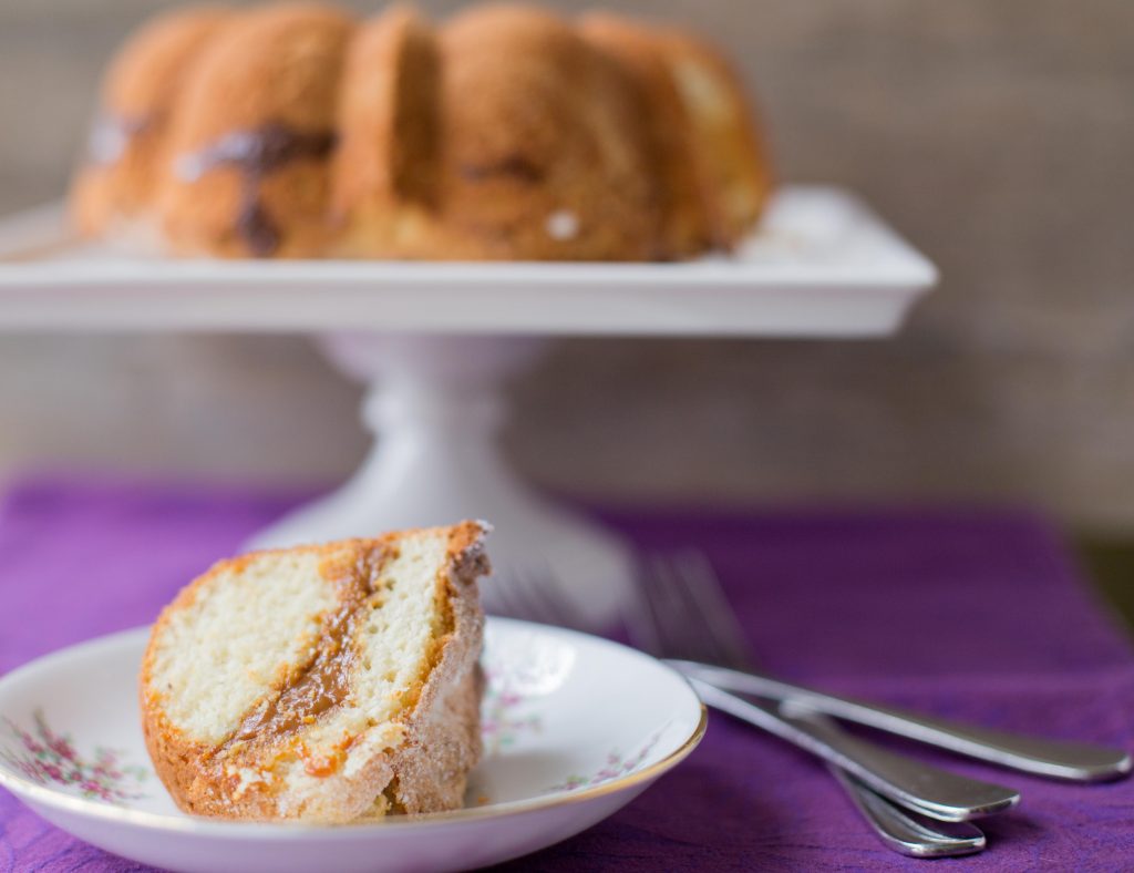 Dulce de Leche Nixtamasa Bundt Cake