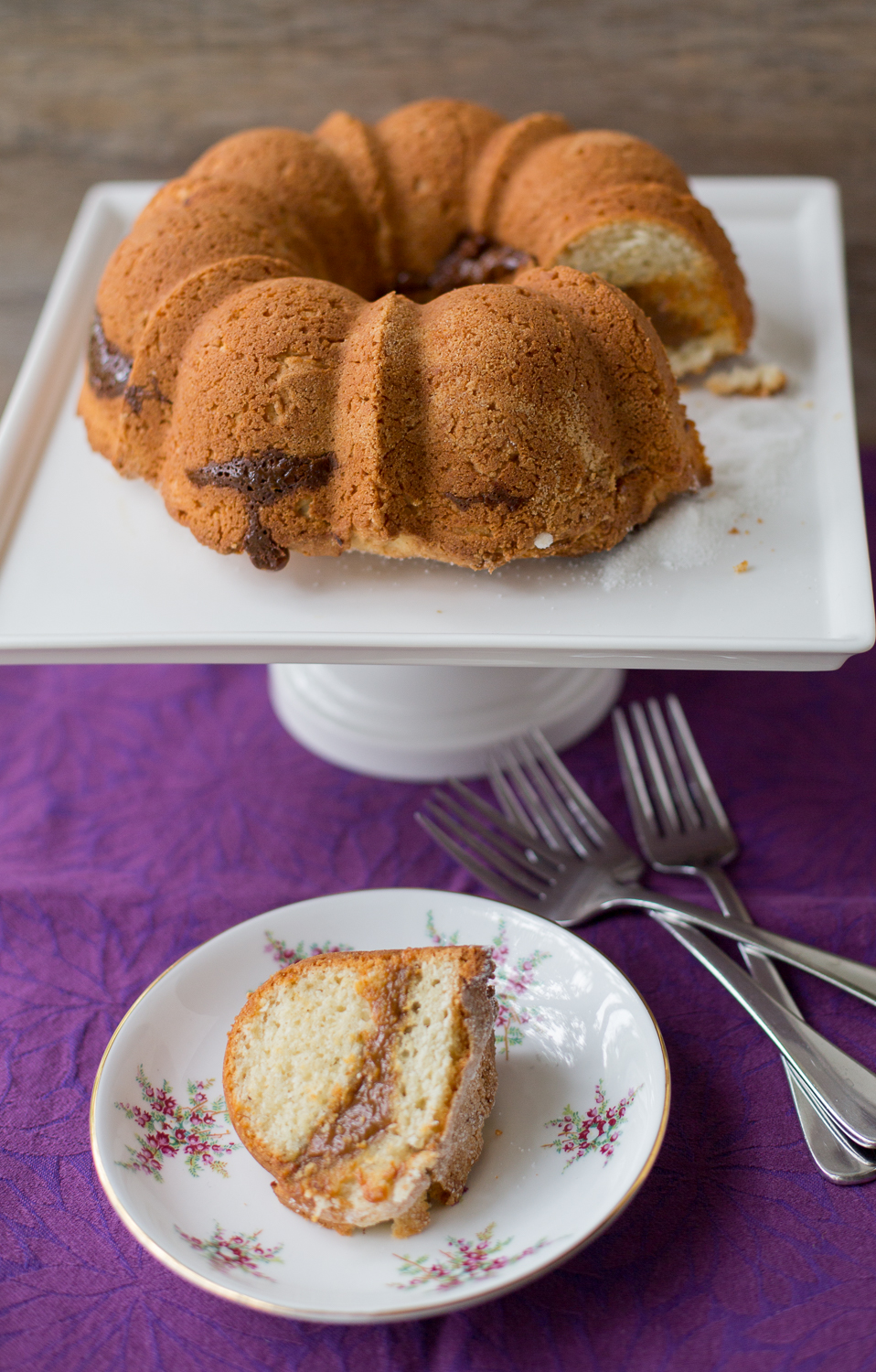 Dulce de Leche Nixtamasa Bundt Cake