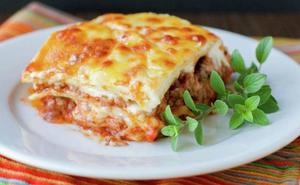 Lasagna with White Sauce and Bolognese - Pilar's Chilean Food & Garden
