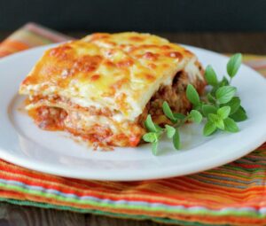Lasagna with White Sauce and Bolognesa