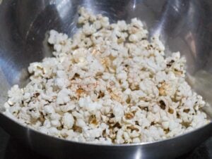 Bowl with popcorn