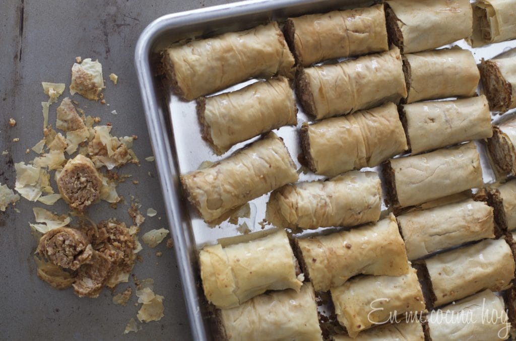 Easy Baklava Rolls