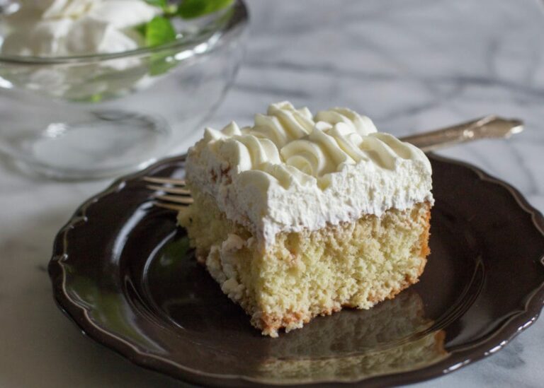 Lucuma Tres Leches