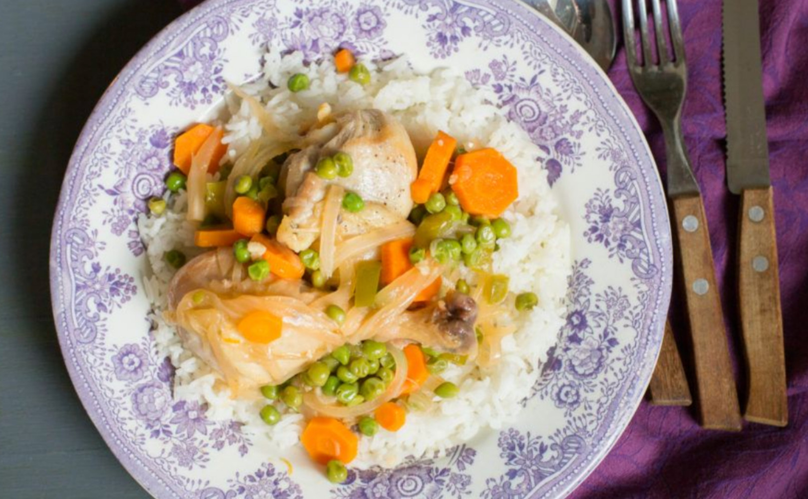 Cómo Se Escribe Pollo En Inglés Peas and carrots Chicken Stew Pollo Arvejado - Pilar's Chilean Food & Garden