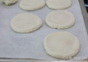 arepas shaped