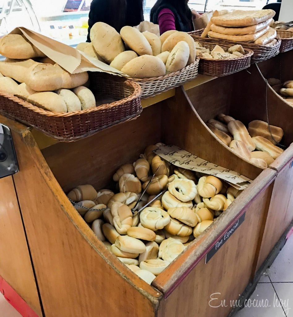 Chilean bread