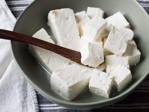 Homemade Queso Fresco with rennet