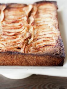 Easy Apple Kuchen.