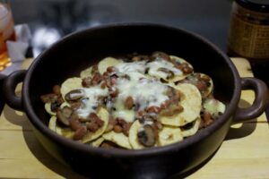 Baked nachos.