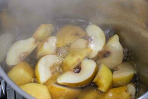 cooked quince