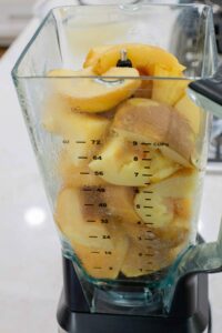 Quince on the blender