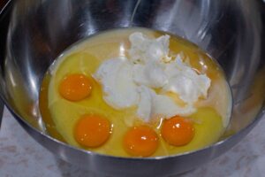 Eggs and ricotta