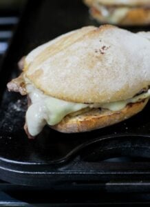 Barros Luco sandwich