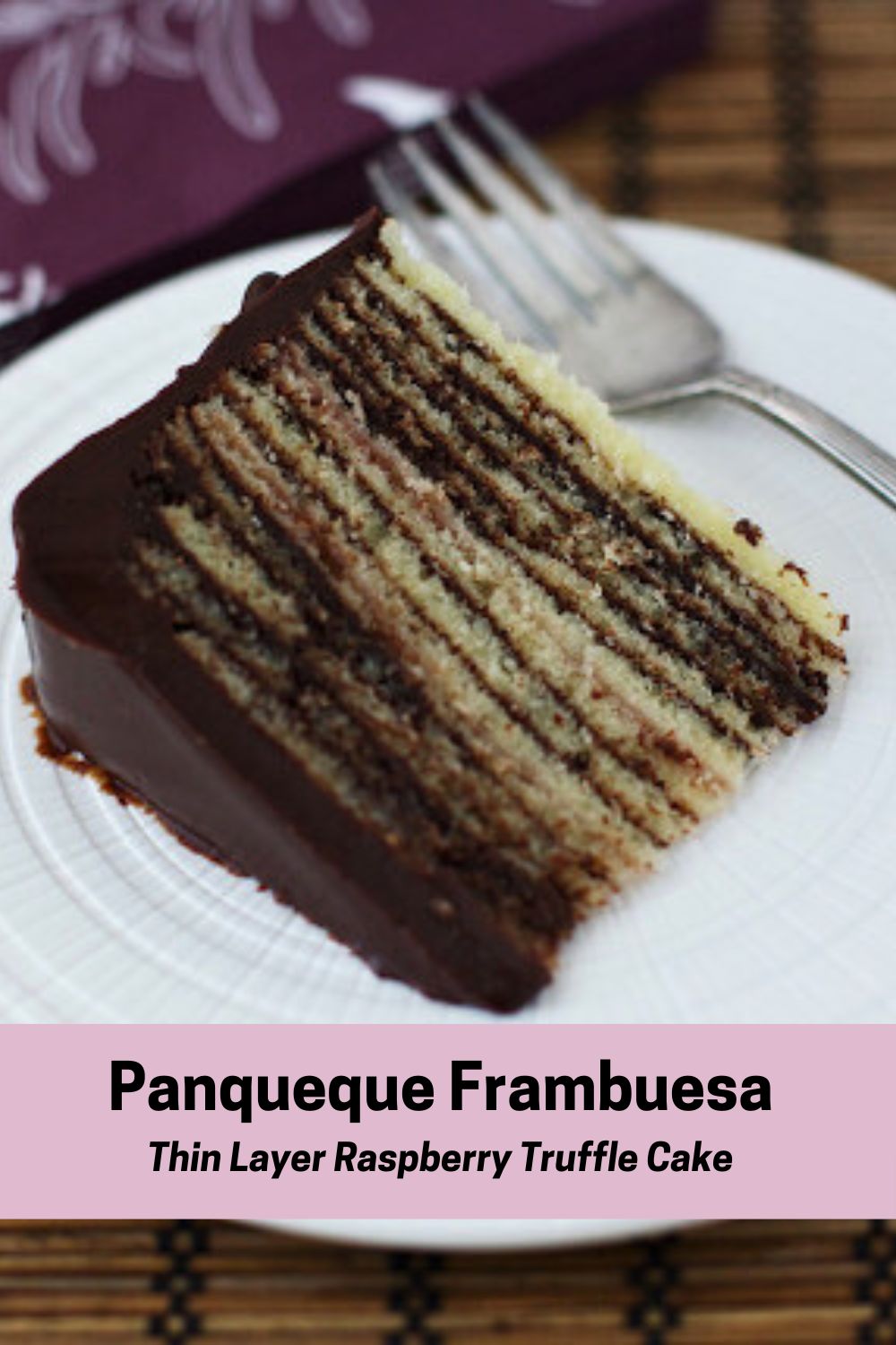 Panqueque Frambuesa
Thin Layer Raspberry Chocolate Cake Pin