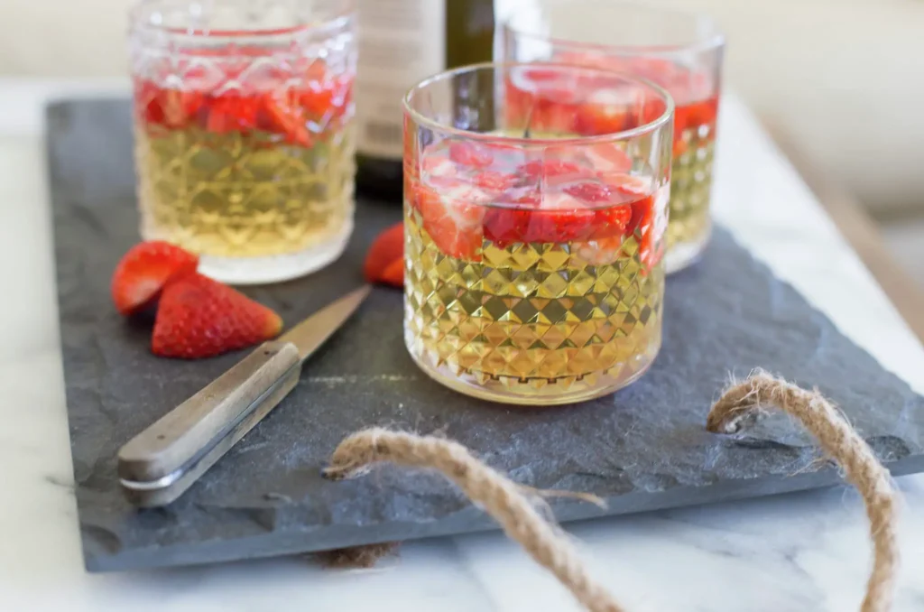 Clery white wine with strawberries