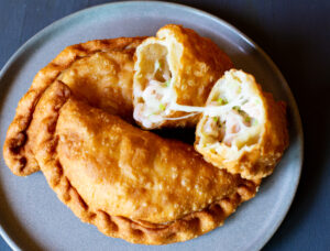 Empanada Queso Camaron Shrimp and Cheese
