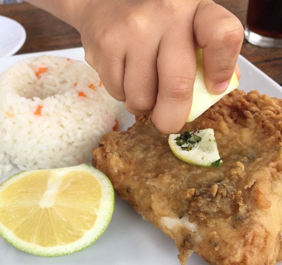 pescado frito
Fried fish