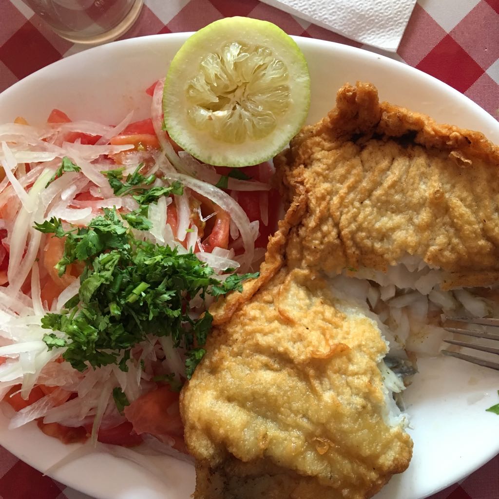 Pescado frito
Chilean fried fish